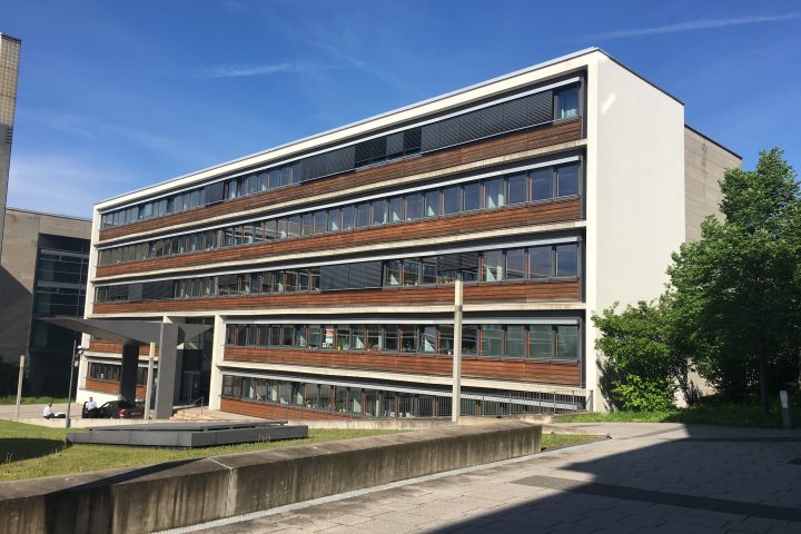 Außenansicht Thüringer Ministerium für Bildung, Jugend und Sport in Erfurt