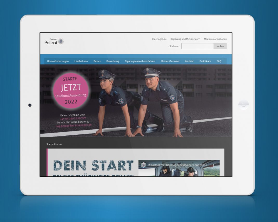 Tablet Computer mit geöffneter Webseite der Thüringer Polizei Copyright: ©Thüringer Staatskanzlei